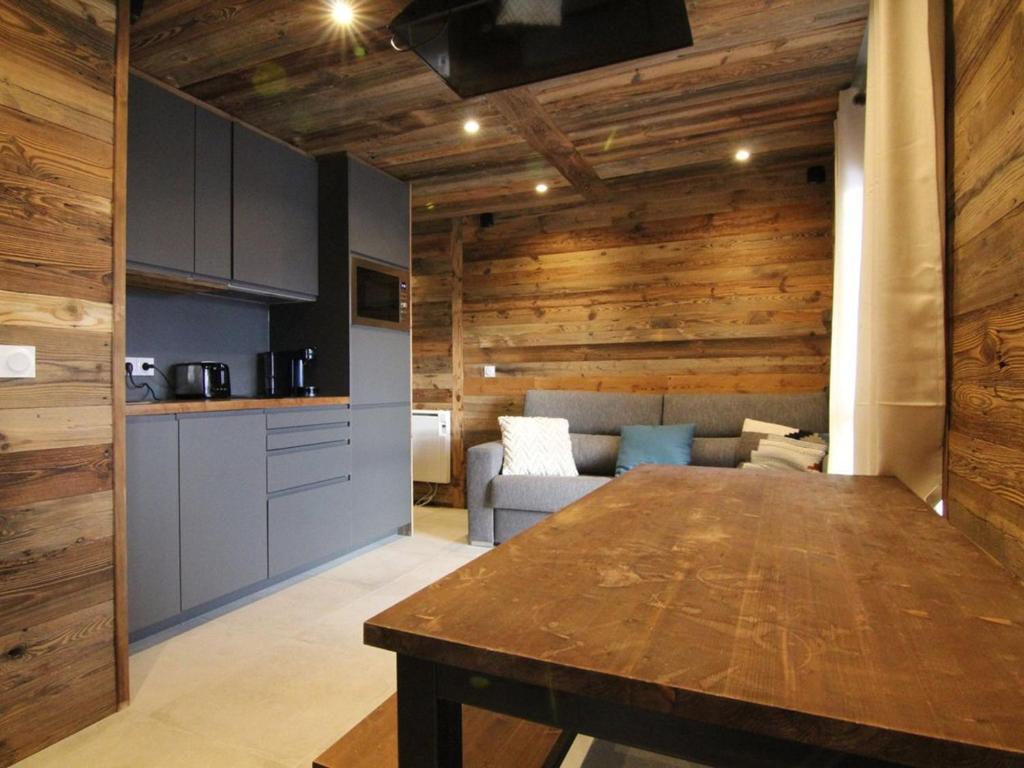 Appartement spacieux 3 pièces avec grande terrasse au cœur de l'Alpe d'Huez, parking et casier à skis inclus - 5