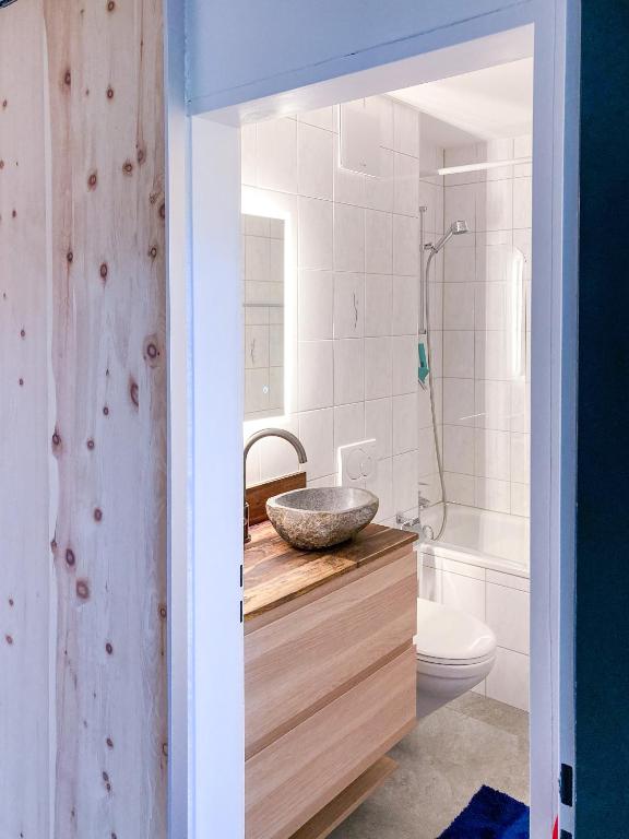 Modernes Alpenstudio mit Bergblick, Pool und Sauna - 4
