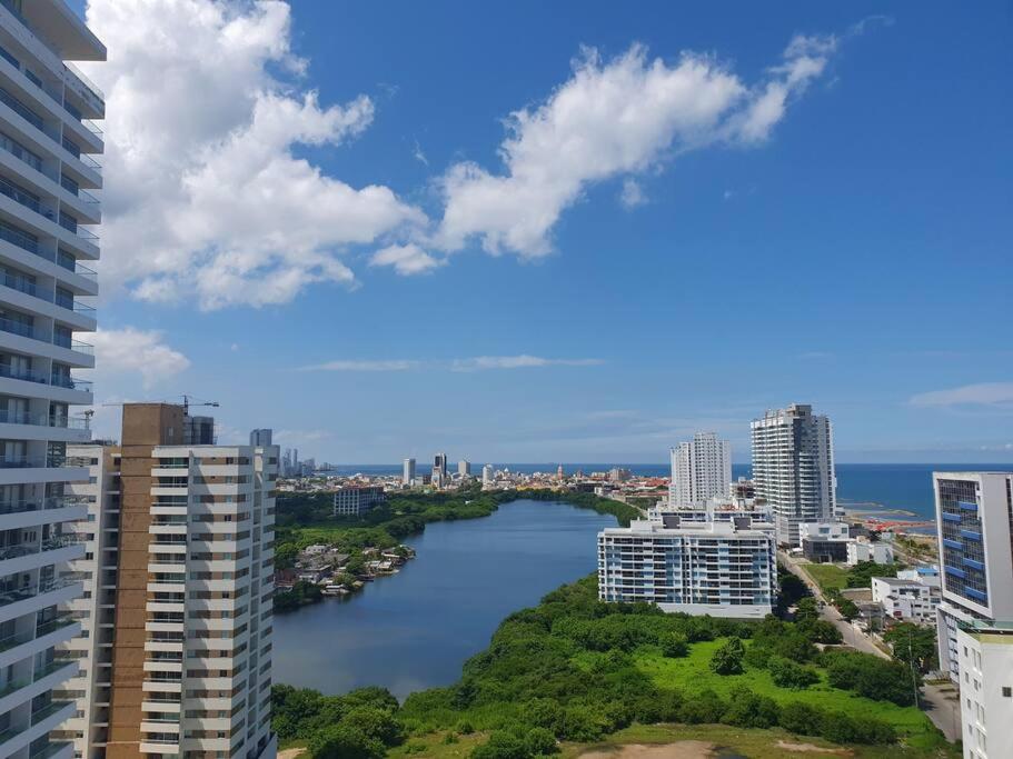 Apartamento con vista al mar y al centro de Cartagena - 1