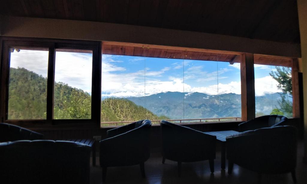Restaurant, The Bugyal in Kanatal