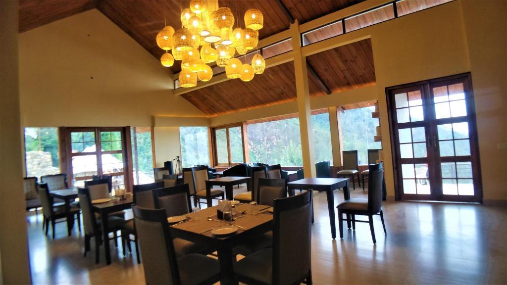Restaurant, The Bugyal in Kanatal