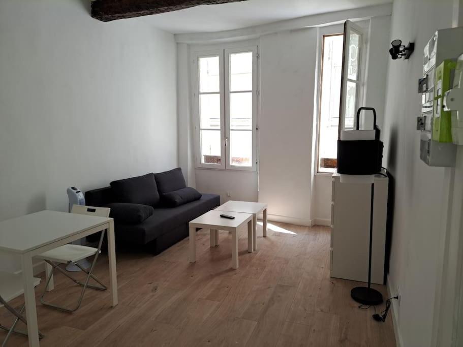 BudgetBnb 162, Studio opéra, Toulon