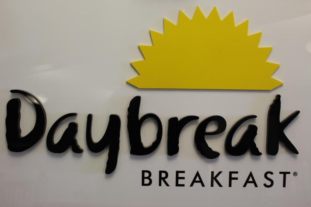 Days Inn by Wyndham Watertown photo
