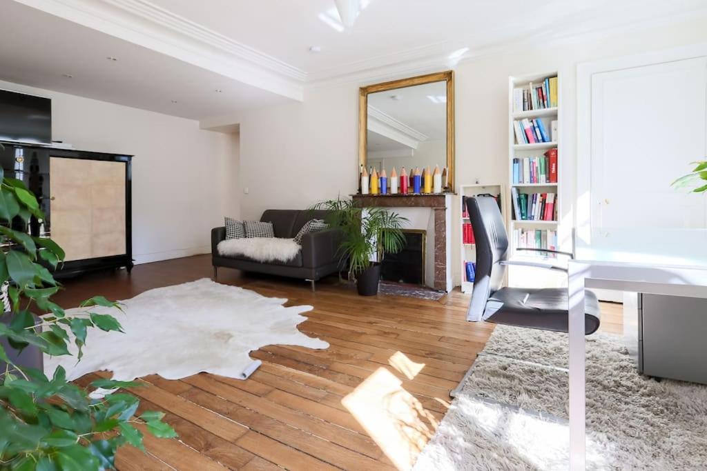 Central and Parisian style - 3 bedrooms - 5