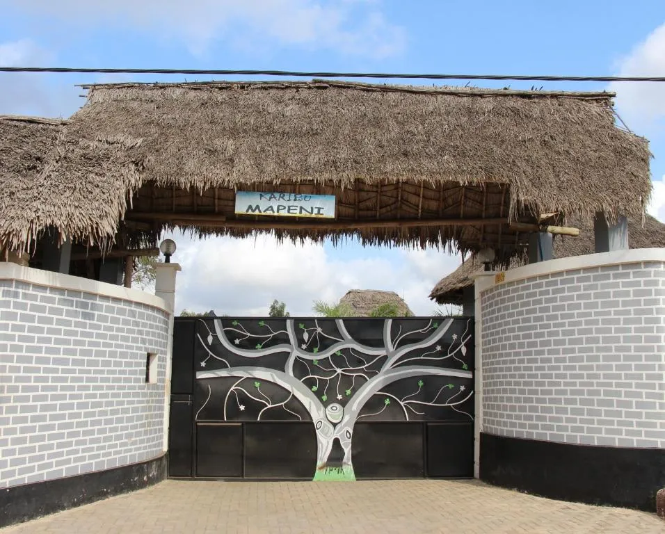Mapeni Lodge, hotel in Kidenge