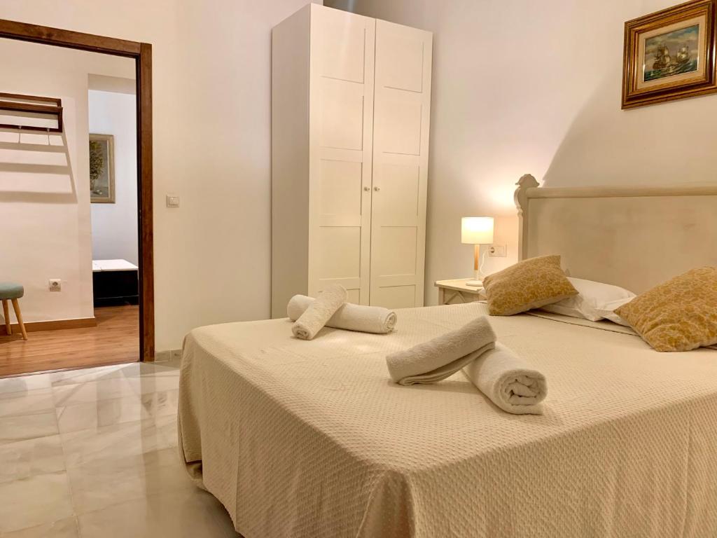 Recaredo Apartments - 2