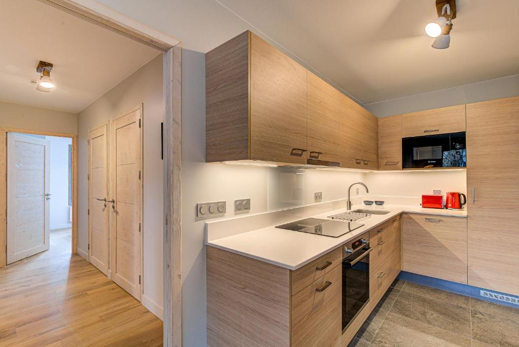 White Pearl A13 - Alpes Travel - Central Chamonix (Sleeps 6) - 4