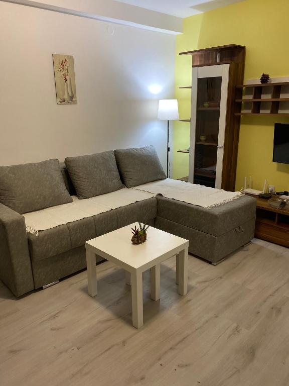 Pap Center Loft, garazno mesto - 2