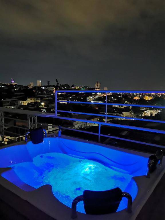 Vista espectacular en Apartamento turistico, excelente ubicación - 2