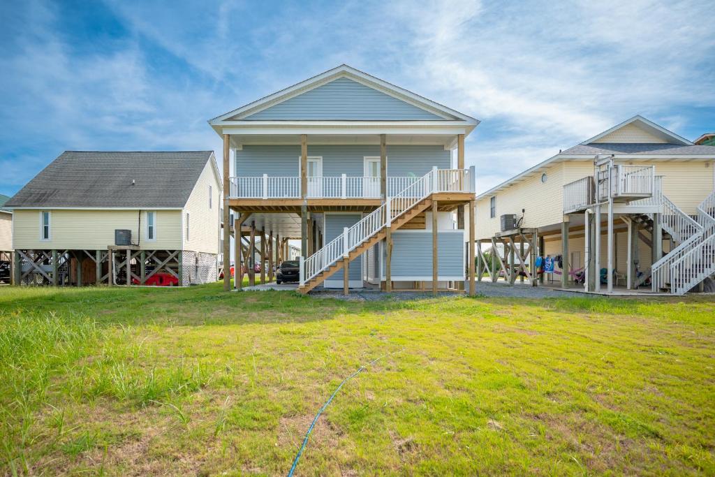 Watts Nest, Oak Island