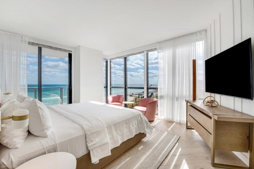 w south beach miami hotel room with ocean view