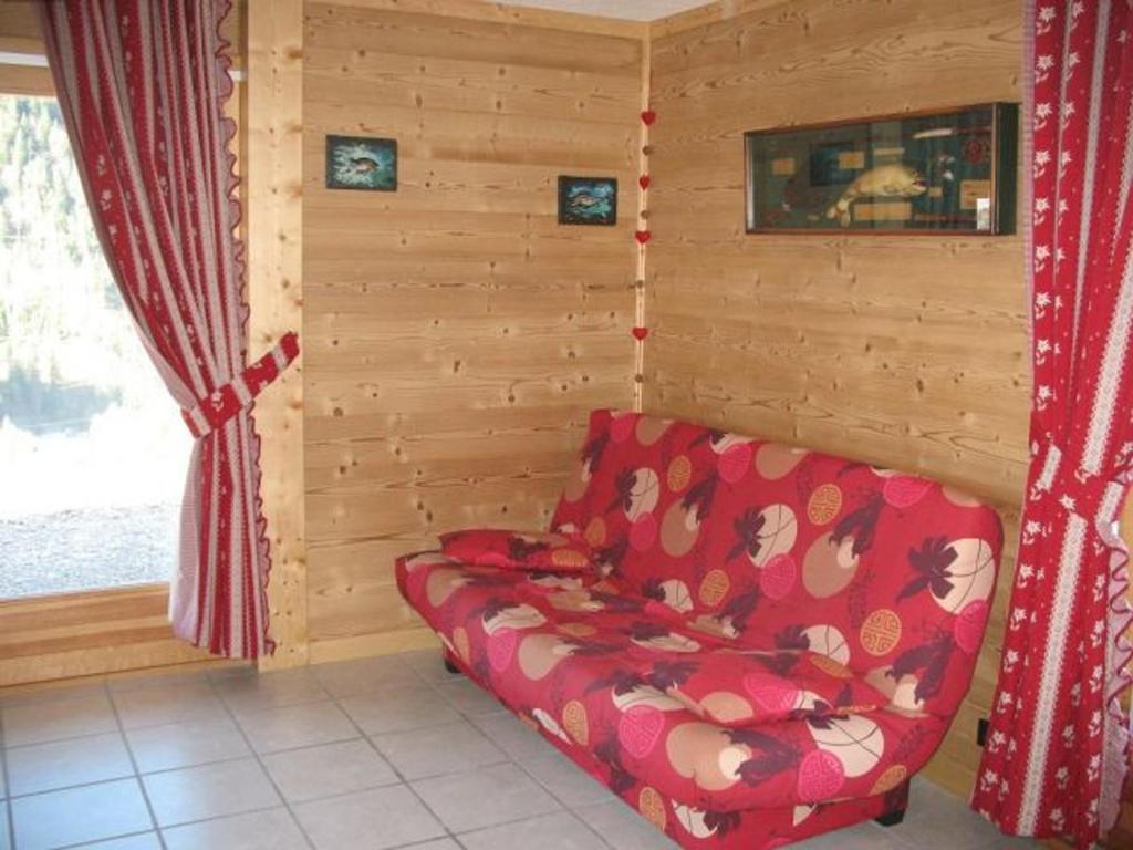 Chalet 3 pièces à Châtel, 6 pers., animaux admis, parking - FR-1-676-63 - 2