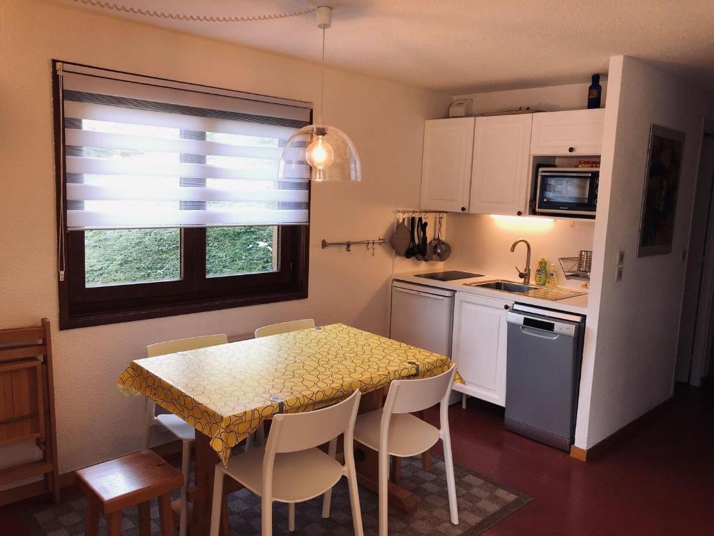 Appartement 2 pièces à Châtel, 5 personnes, avec terrasse exposée sud - FR-1-676-150 - 2