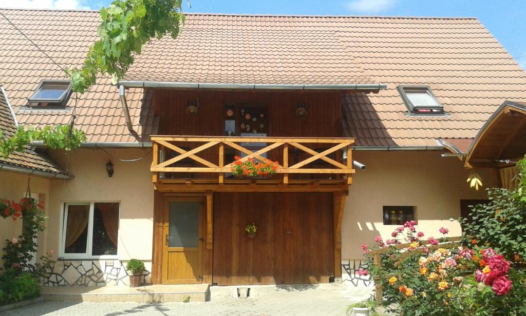 воронеж дома. ★★★ pensiunea indra, гура-гуморулуй, румыния. дизайн дома из газобетона внутри фото. дома гуру. Arinis.