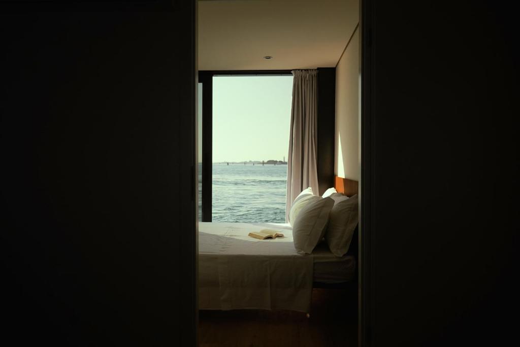 AQVA The Exclusive Water Loft in Venice - 2