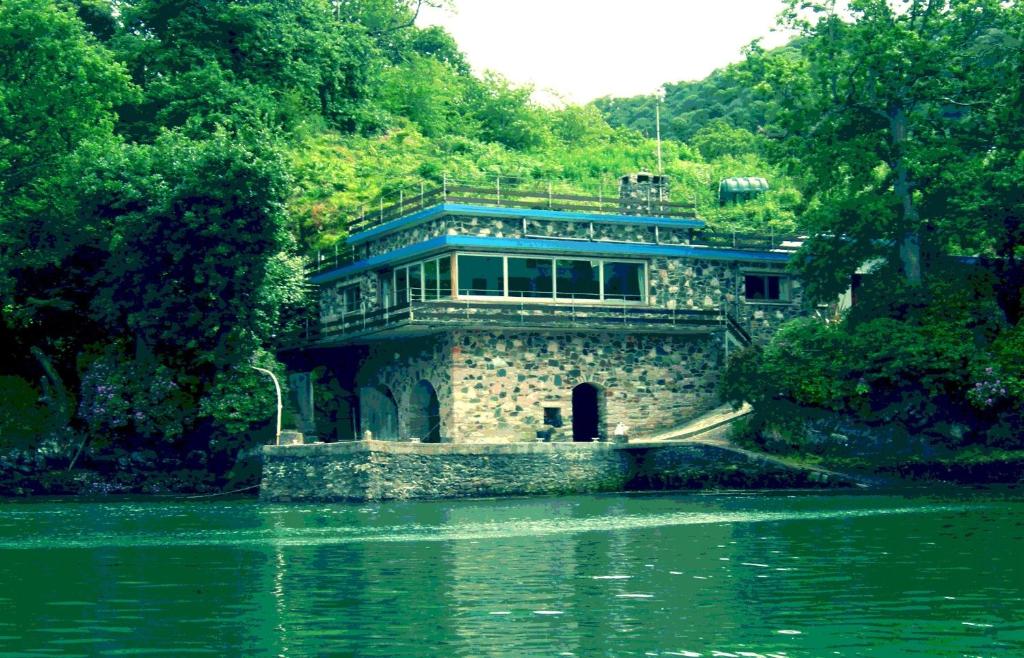 Vipers Quay, Dartmouth