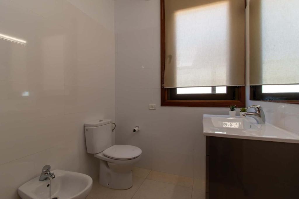 Apartamento Playa Las Vistas, free Wifi - playa - 3