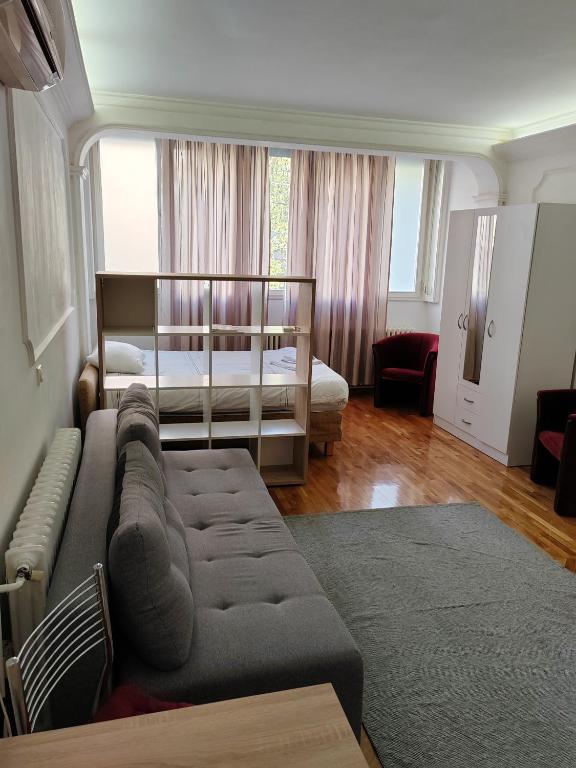 Magenta Lekino Brdo - 2