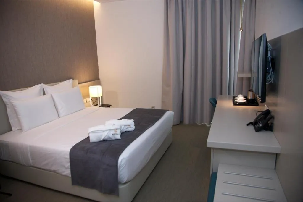 Hotel Continental Horizonte, hotel in Luanda