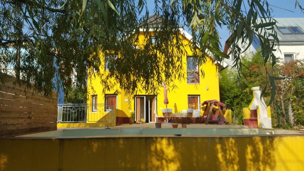 Expedia Wien 2 Zi FeWo Schönbrunn U3 City Nähe kids pets, Vídeň