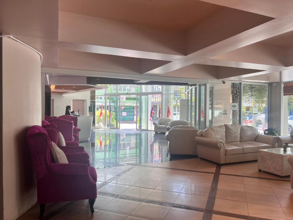 네오 핫야이 호텔 (Neo Hatyai Hotel)