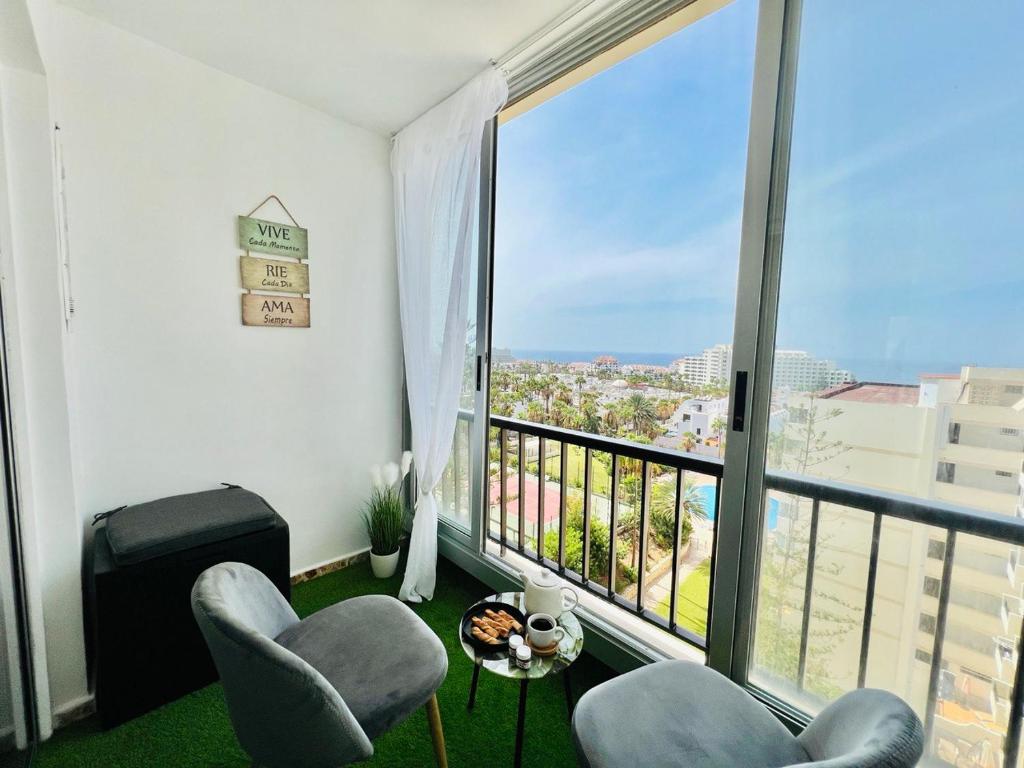 PaulMarie Apartment in Las Americas, Playa de las Americas