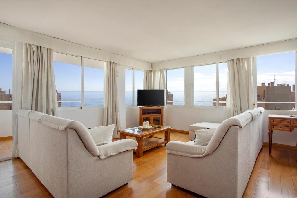 PLAYAMAR FLAT IN THE BEACH WITH POOL, TENNIS AND PADDLE COURT, GARDENs - 3