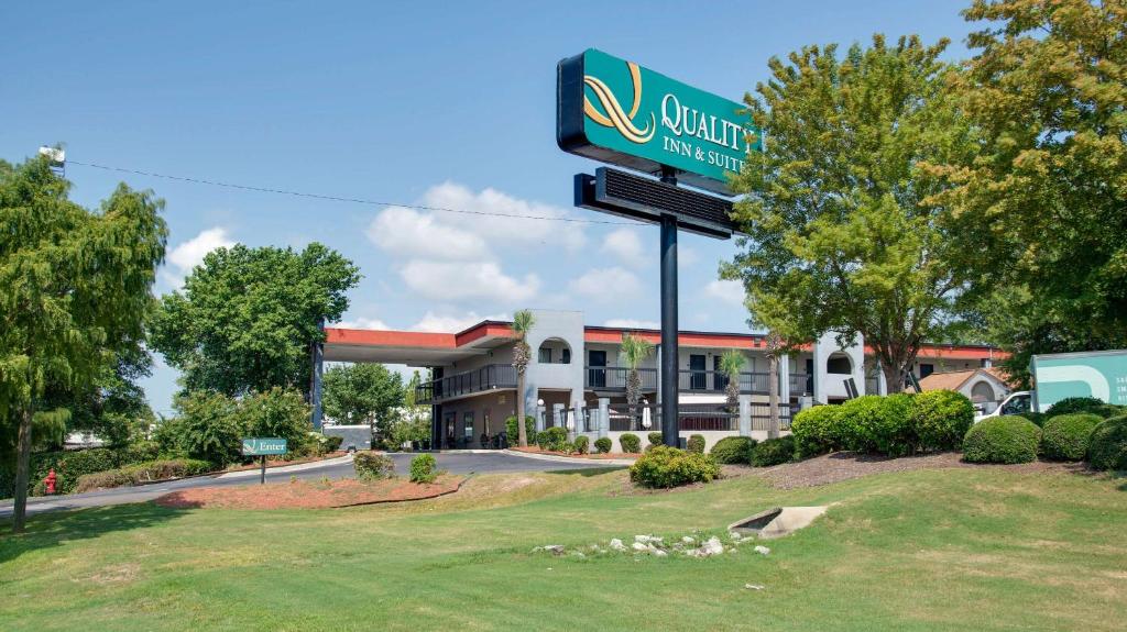 Quality Inn & Suites Aiken East, Aiken