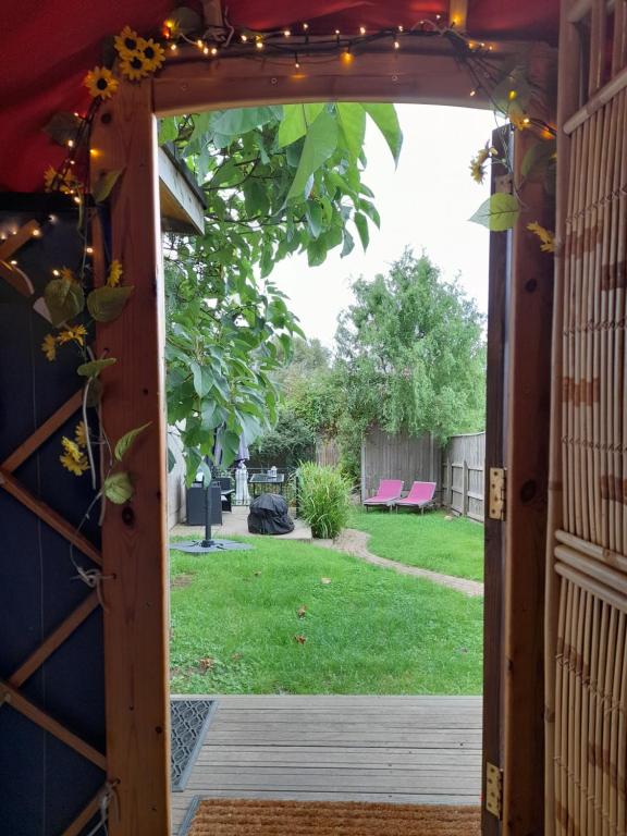 Orchard View Yurt & Hot Tub photo 6