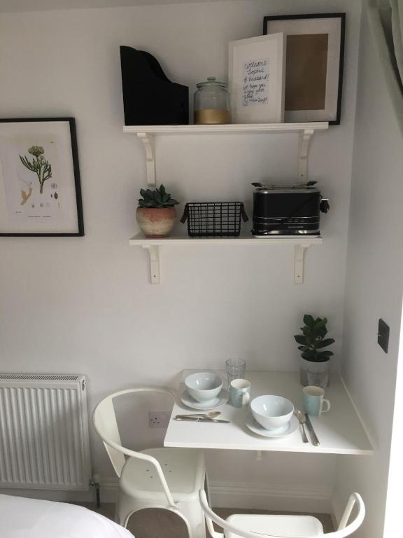 Cedar Shade Cottage, Sidmouth (Ensuite Private Annexe) photo 5