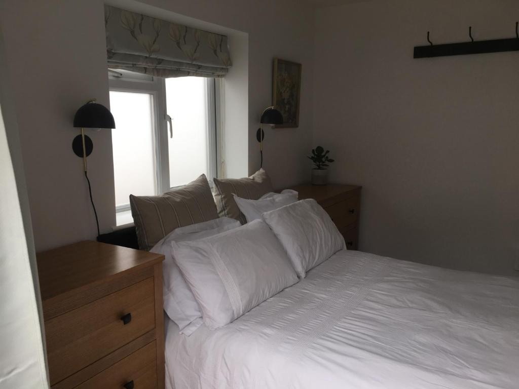 Cedar Shade Cottage, Sidmouth (Ensuite Private Annexe) photo 6