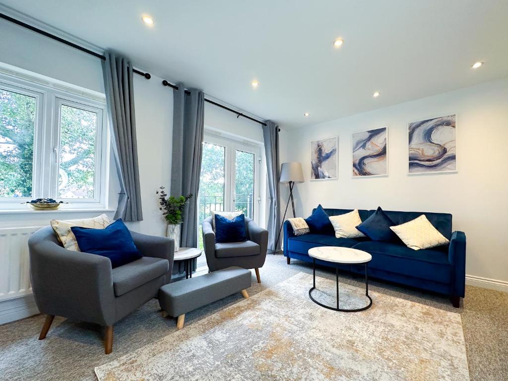 Boutique Townhouse - Sleeps up to 8 - Perfect for Families & Groups!, Bristol