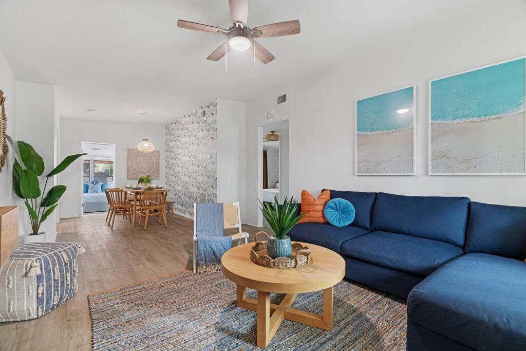 Blue Flamingo Paradise w/ Pool + Game Room + Grill + Fire Pit, Largo