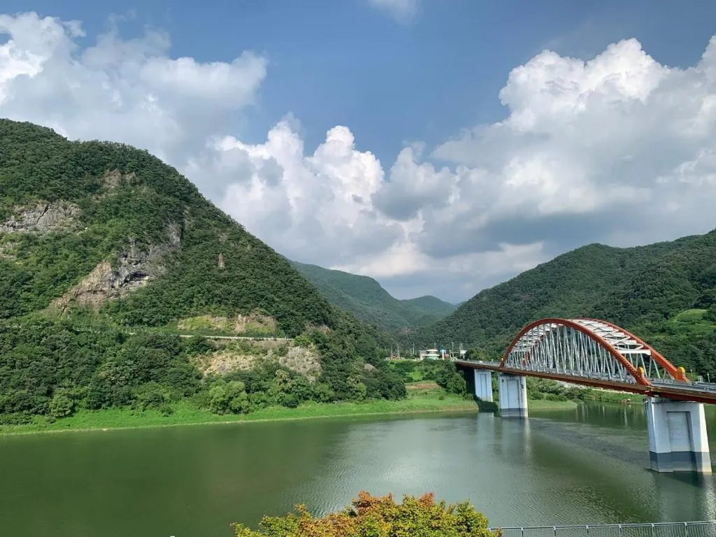 Danyang Rio 127 Guesthouse River View, hotel in Danyang