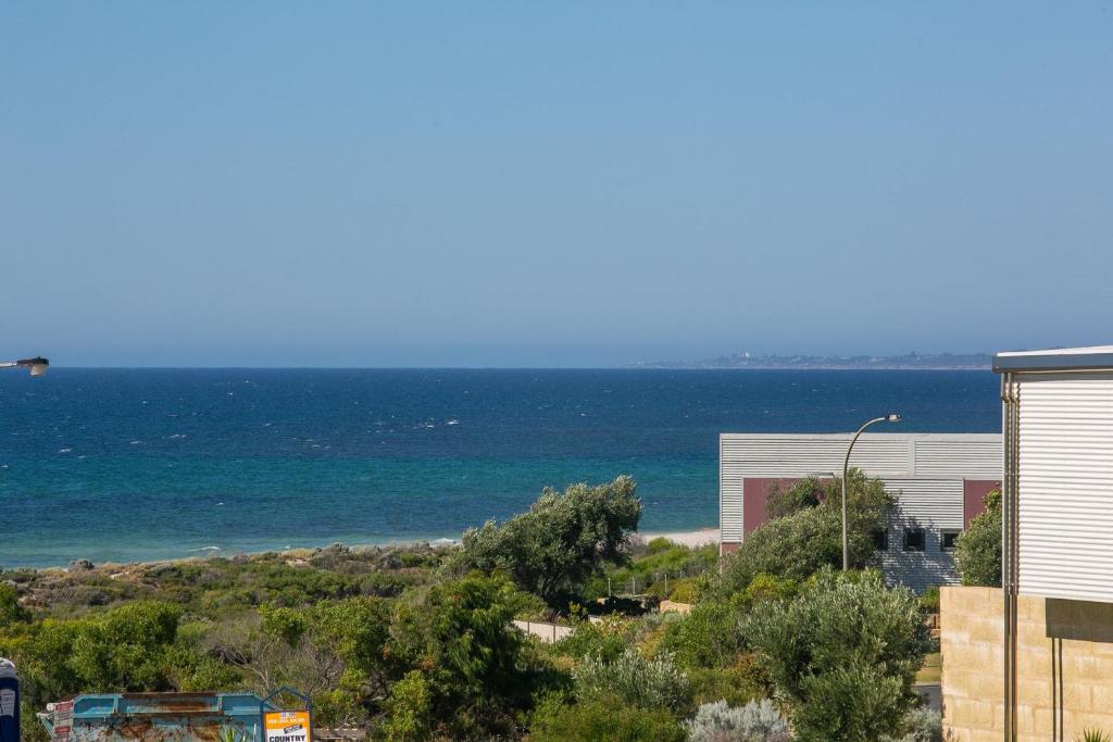 Peppy By The Sea, Capel