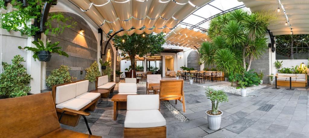 Le Cap Hotel & Apartment