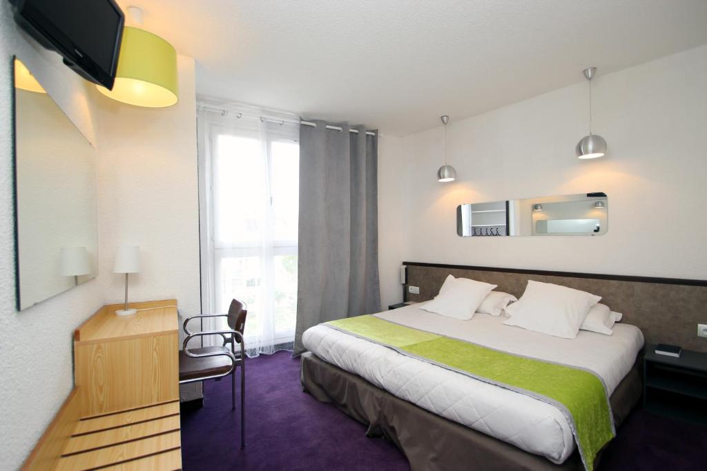 Hotel Peyramale — Hotel in Lourdes