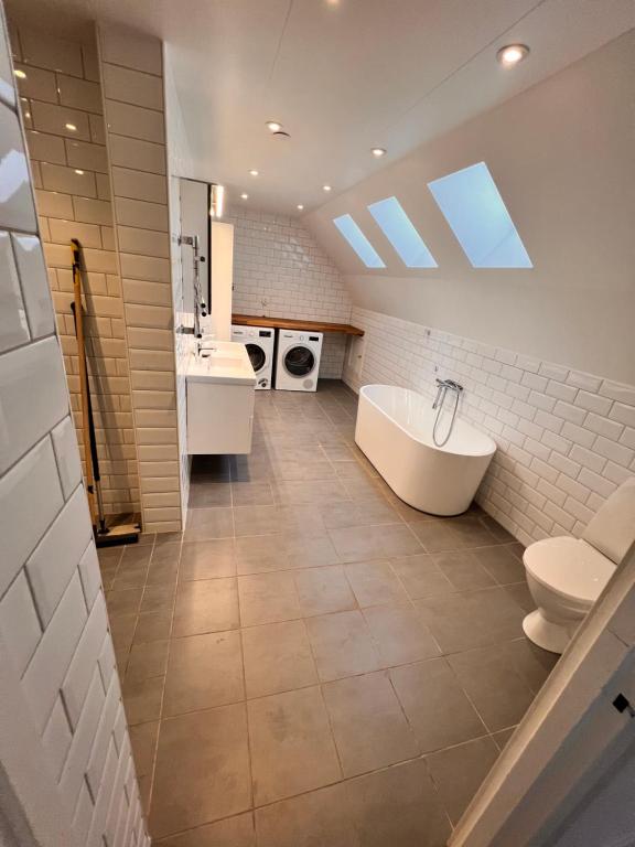 Husie Appartments, Malmö