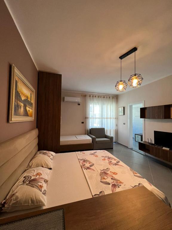 Views on Vlore - Palermo Apartment, Vlorë