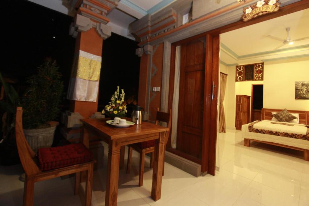 Loris Homestay photo
