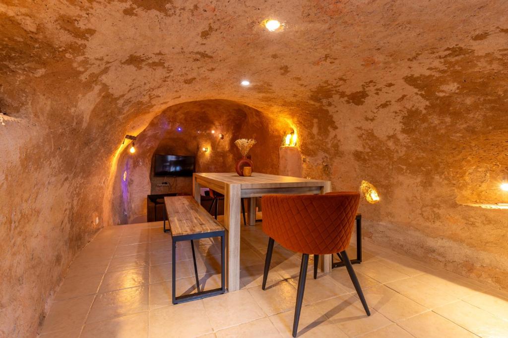 « La Grrr'Authentique » - Maison Troglodyte Unique, Amboise