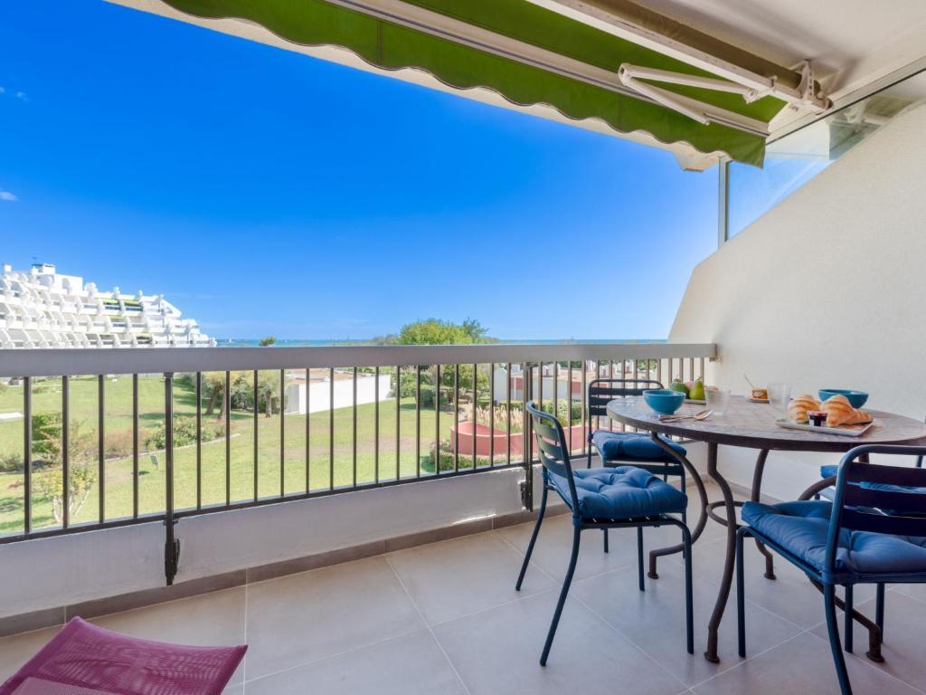 Apartment Les Grenadines-6 by Interhome, La Grande Motte