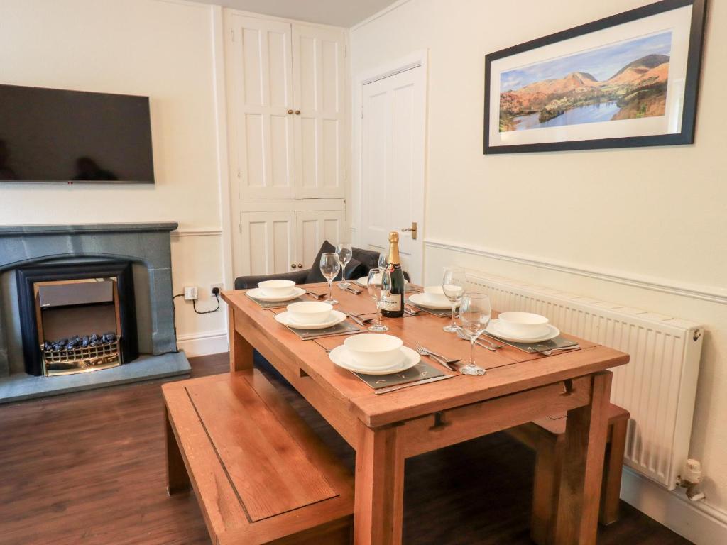 6 Calgarth View photo 3