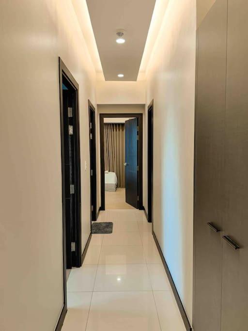 Grand Deluxe 3BR with Bathtub, Manila up to 25 OFF Book Now