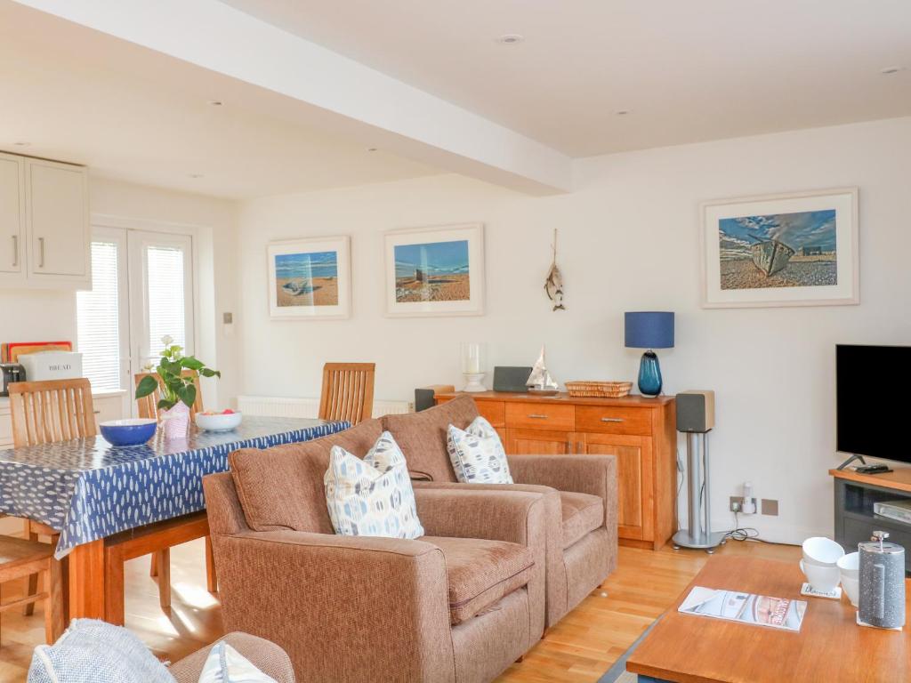 3 Bonaventure Close, Salcombe