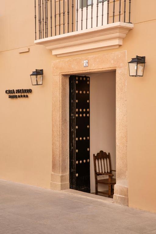 Casa Pizarro Hotel - 2