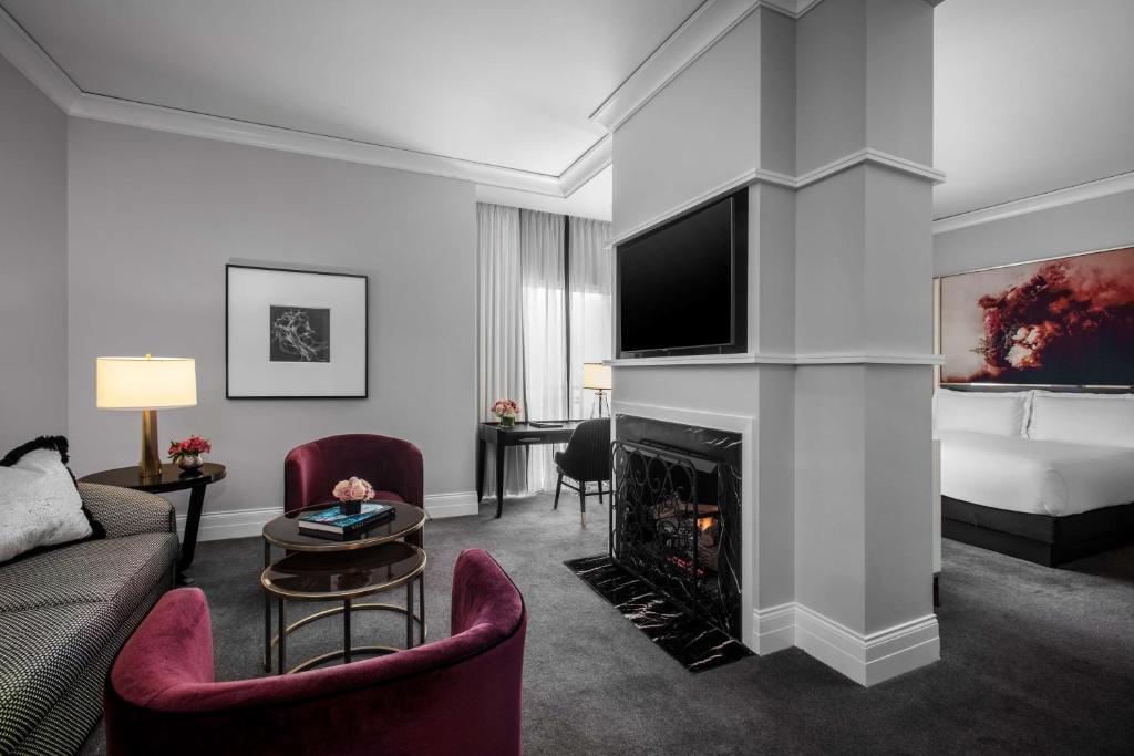 Chicago Waldorf Astoria Chicago Hotel Additional