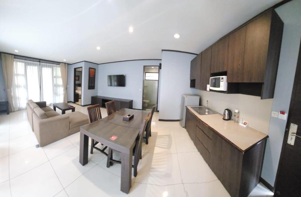 Bathroom, Summer Hill Private Villas & Family Hotel in Bandung