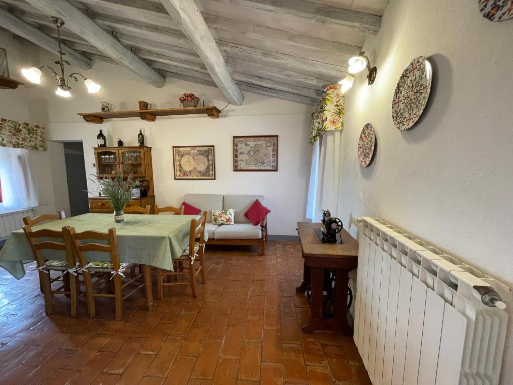 PAPAVERO ROSSO, San Gimignano