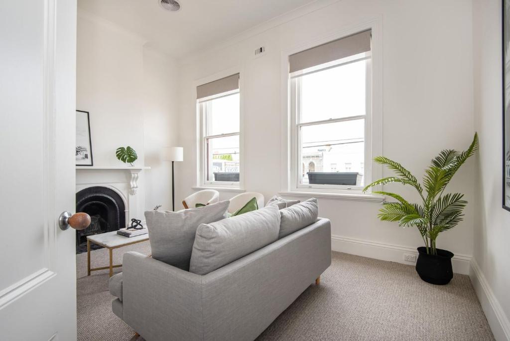 Character and Charm on Emerald Hill, Melbourne